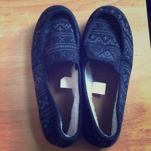 Joe Boxer Black Tribal Slip On Shoes Women’s Sz 7